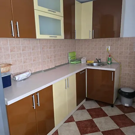 Miya Free Parking Apartman