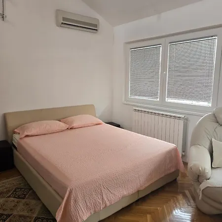 Mija شقة سراييفو